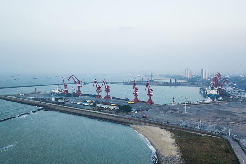 走进海南东方八所港
