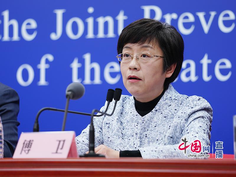 国家卫生健康委基层司监察专员傅卫回答记者提问_国务