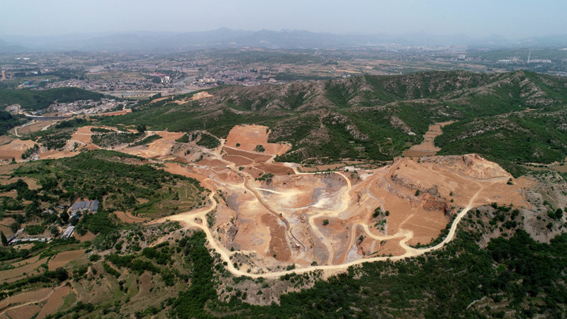 修复废弃矿山 改善生态环境