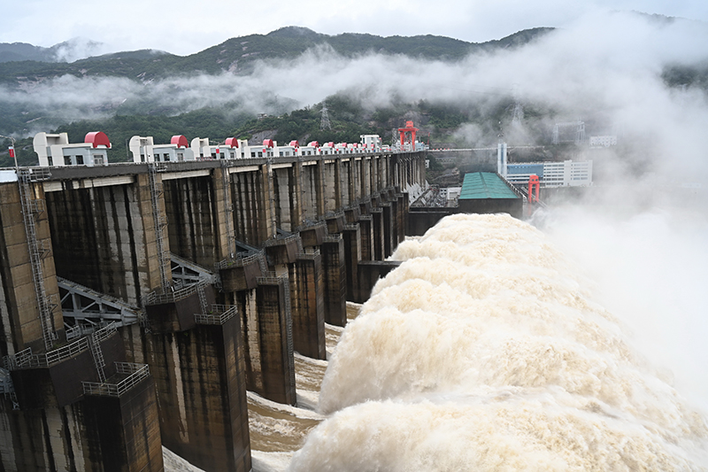 福建水口水电站持续多日开闸泄洪