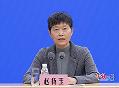7北京大学第三医院妇产科主任赵扬玉回答记者提问.jpg
