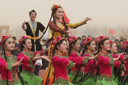 新疆哈密欢歌喜迎诺茹孜节 _中华人民共和国中
