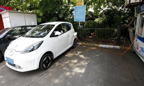 上海:电动汽车租赁受欢迎_图片_新闻_中国政府