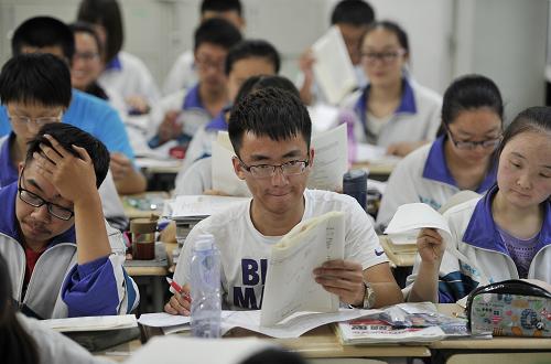 2014年全国939万考生报名参加高考_图片_新闻_中国政府网