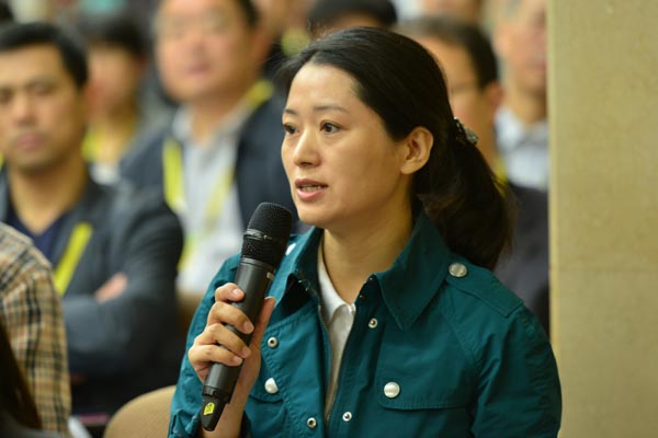 央视记者提问