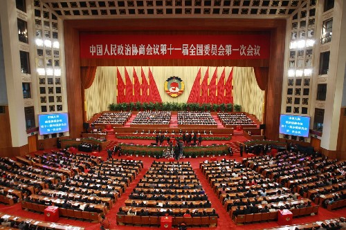 3月13日,全国政协十一届一次会议在北京人民大会堂举行第四次全体会议,选举十一届全国政协主席、副主席、秘书长和常务委员。 新华社记者 庞兴雷 摄