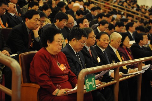 3月5日,第十一届全国人民代表大会第一次会议在北京人民大会堂开幕。这是全国政协委员列席开幕会。 新华社记者 高洁 摄
