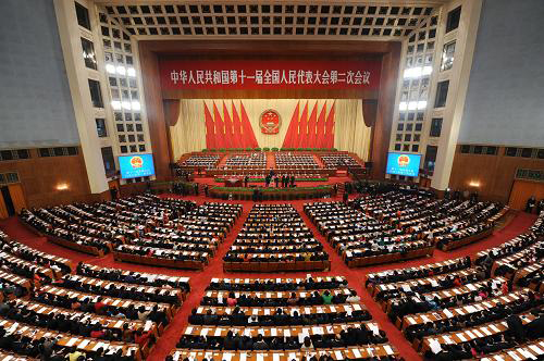 3月5日9时,第十一届全国人民代表大会第二次会议在北京人民大会堂开幕。新华社记者 黄敬文摄