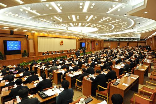 3月9日,十一届全国人大二次会议主席团在北京人民大会堂举行第二次会议。 新华社记者马占成摄