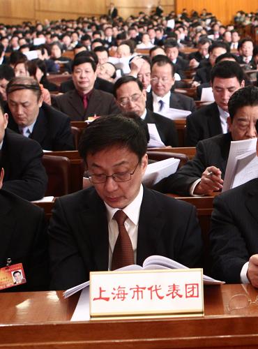 这是上海市代表团在会场。新华社记者 刘卫兵 摄