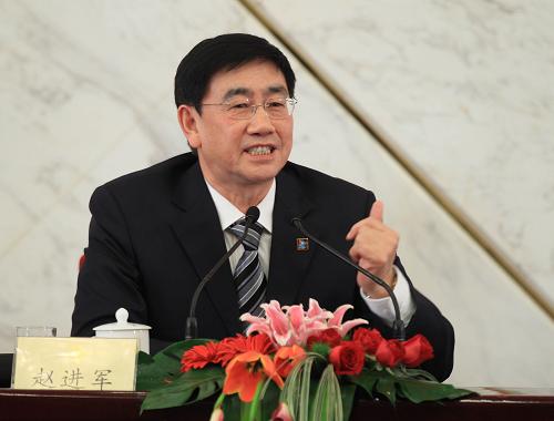 这是赵进军回答记者提问。 新华社记者庞兴雷摄