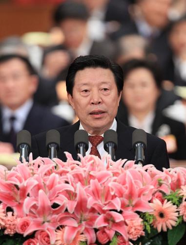 3月10日,全国政协十一届三次会议在北京人民大会堂举行第四次全体会议。这是孙家正委员作《更多地了解世界 更好地发展自己》的发言。 新华社记者 庞兴雷 摄