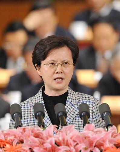 3月9日,全国政协十一届四次会议在北京人民大会堂举行第三次全体会议。这是闫小培委员代表致公党中央作《顺应时代要求 积极稳妥地推动海外中国学校建设》的发言。 新华社记者王晔摄