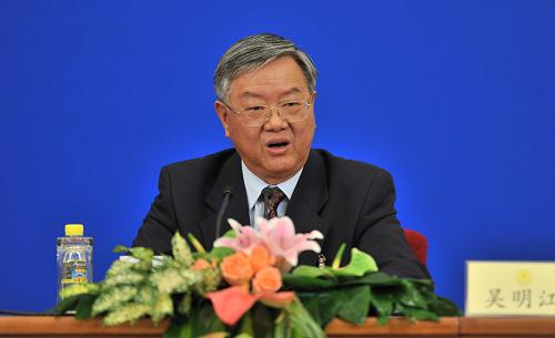 3月8日,全国政协委员吴明江答记者问。新华社记者 岳月伟 摄