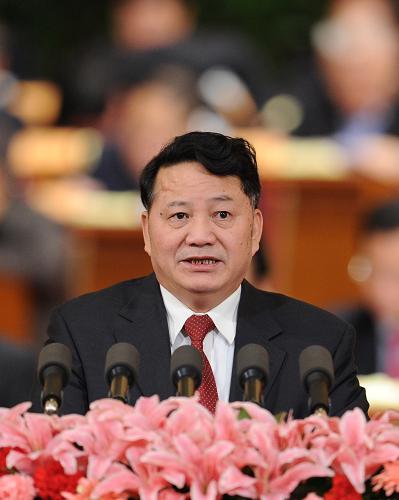 这是王正福委员作《认真学习贯彻国发2号文件精神 加快推进贵州经济社会发展实现历史性跨越》的发言。新华社记者 谢环驰 摄