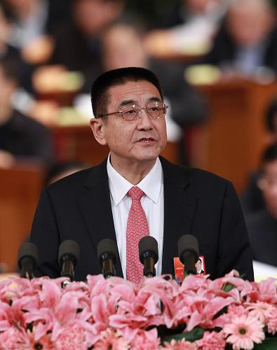3月9日,全国政协十一届五次会议在北京人民大会堂举行第二次全体会议。这是刘克崮委员代表全国政协经济委员会作《加快财税体制改革 调节国民收入分配》的发言。 新华社记者 庞兴雷 摄
