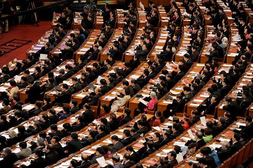 3月14日,第十一届全国人民代表大会第五次会议在北京人民大会堂举行闭幕会。 新华社记者 王建华 摄