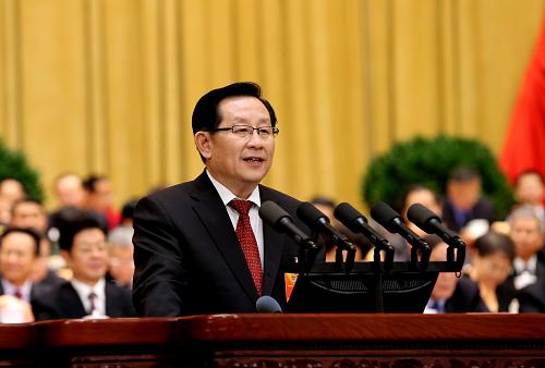 3月3日,中国人民政治协商会议第十二届全国委员会第一次会议在北京人民大会堂开幕。这是万钢受政协第十一届全国委员会常务委员会委托,向大会作关于提案工作情况的报告。新华社记者 刘卫兵 摄