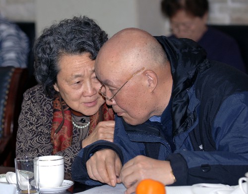 "情系长征路"活动在京启动