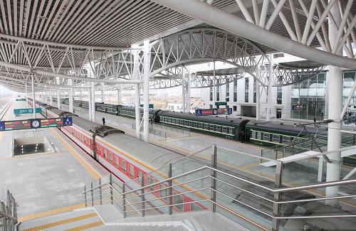 新连云港东站正式开通启用