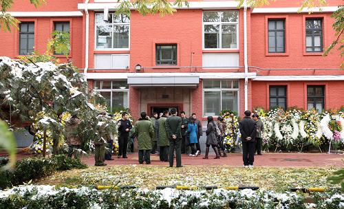 北京市民自发悼念钱学森