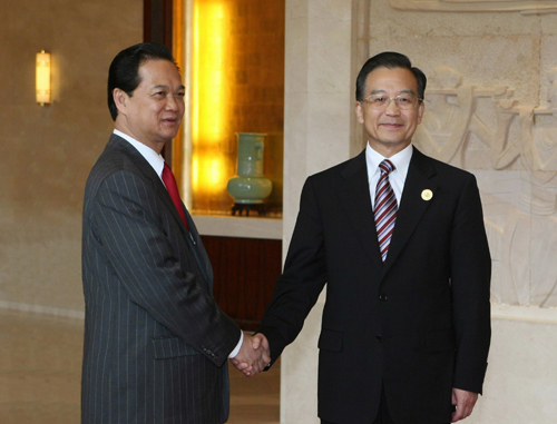 温家宝会见缅甸,文莱,越南,老挝,泰国领导人