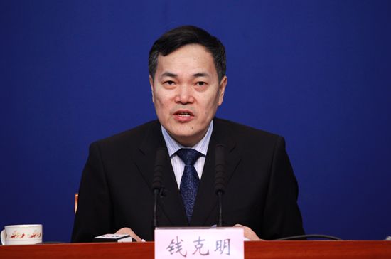 农业部总经济师钱克明