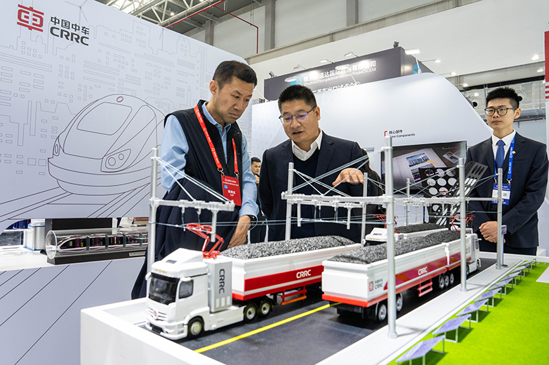 九游娱乐文化：2023中国国际轨道交通和装备制造产业博览会开幕(图5)