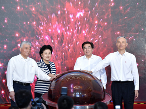 刘延东-300.jpg