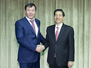 300会见塔吉克斯坦内务部部长.jpg