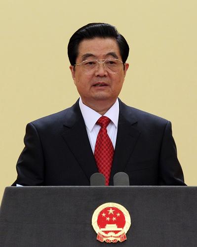 4月30日晚,国家主席胡锦涛在上海国际会议中心举行宴会,欢迎前来出席上海世博会开幕式的贵宾。这是胡锦涛在致祝酒辞。新华社记者鞠鹏摄