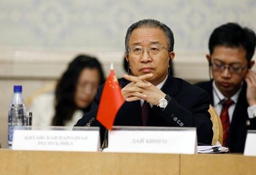 5月29日,中国国务委员戴秉国在俄罗斯首都莫斯科的总统饭店出席“金砖四国”负责安全事务的高级代表会议。“金砖四国”(BRIC)包括巴西、俄罗斯、印度和中国。BRIC恰好是上述四国英文名称首字母缩写,因其发音类似“砖块”一词,故得名“金砖四国”。新华社记者鲁金博 摄