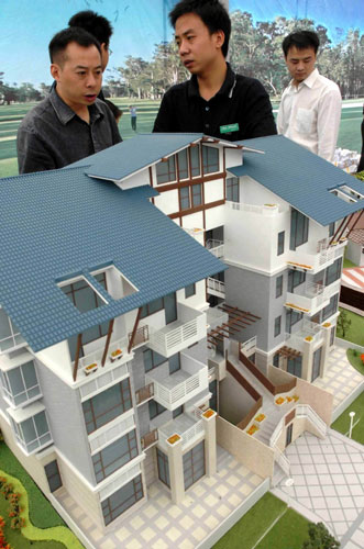 河南经济总量新闻_河南牧业经济学院(3)