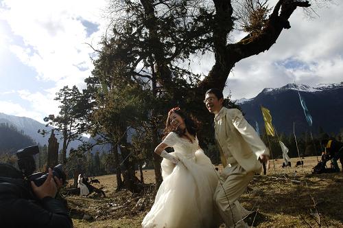西藏拍婚纱照_西藏拍婚纱照多少钱(2)