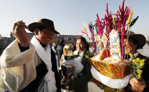 藏历新年 切玛图片