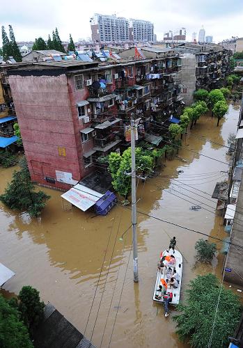 安徽特大暴雨图片