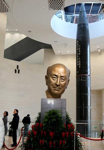 钱学森图书馆内景(12月11日摄)。新华社记者 刘颖 摄