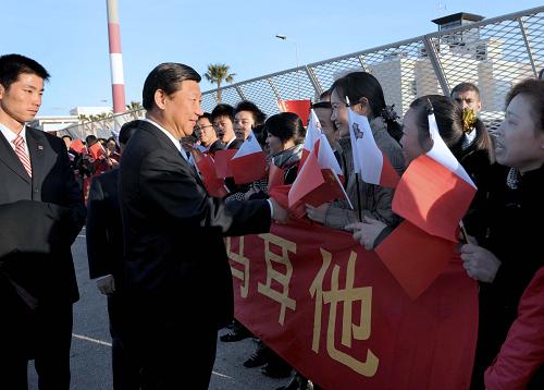 2月21日,中国国家副主席习近平抵达瓦莱塔,开始对马耳他进行正式访问。新华社记者 马占成 摄