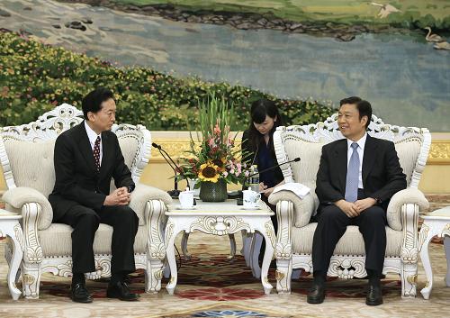 8月3日,中国国家副主席李源潮在北京会见日本前首相鸠山由纪夫。 新华社记者 庞兴雷 摄