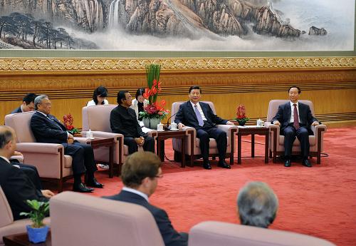 7月19日,中共中央政治局常委、国家副主席习近平在北京人民大会堂会见来华出席亚洲政党扶贫专题会议的亚洲各国政党代表。新华社记者 李涛 摄