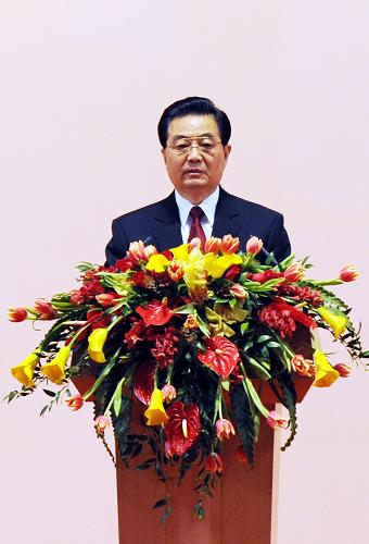 12月19日晚,国家主席胡锦涛出席澳门特别行政区政府欢迎晚宴并发表重要讲话。新华社记者 宋振平 摄