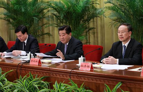 12月15日,全国统战部长会议在北京举行。中共中央政治局常委、全国政协主席贾庆林出席会议并讲话。 新华社记者 庞兴雷 摄