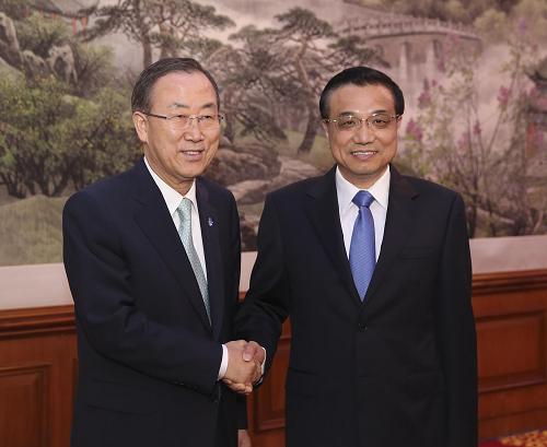 6月20日,国务院总理李克强在北京钓鱼台国宾馆会见联合国秘书长潘基文。新华社记者 丁林 摄