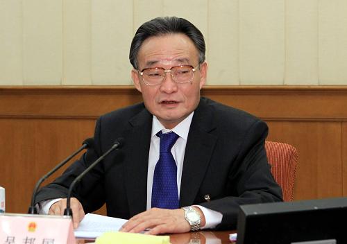 2月25日,十一届全国人大常委会第十九次会议完成各项议程后,在北京人民大会堂闭幕。吴邦国委员长主持闭幕会并发表重要讲话。新华社记者 樊如钧 摄