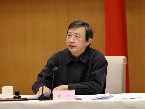 4月18日,全国纠风工作电视电话会议在北京召开,国务委员兼国务院秘书长马凯出席会议并讲话。 新华社记者庞兴雷摄