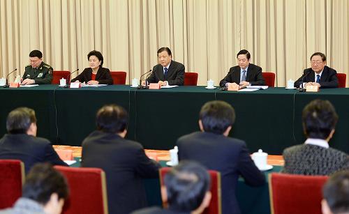 3月1日,中央精神文明建设指导委员会在北京召开纪念毛泽东等老一辈革命家为雷锋同志题词五十周年座谈会。中共中央政治局常委、中央文明委主任刘云山出席会议并讲话。新华社记者 李涛 摄