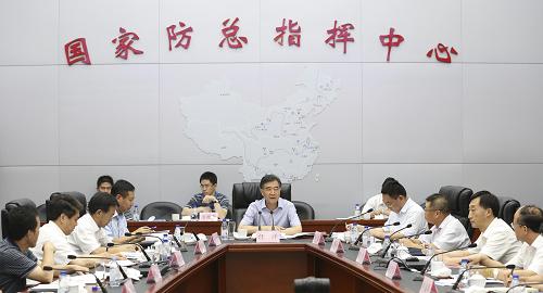 8月12日,国务院副总理汪洋主持召开国家防汛抗旱总指挥部专题会议。新华社记者丁林摄