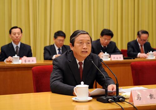 全国机关事务工作协会第四次会员代表大会暨建设节约型机关经验交流会在京举行 11月12日,全国机关事务工作协会第四次会员代表大会暨建设节约型机关经验交流会在北京举行。国务委员兼国务院秘书长马凯出席会议并讲话。 新华社记者 饶爱民 摄