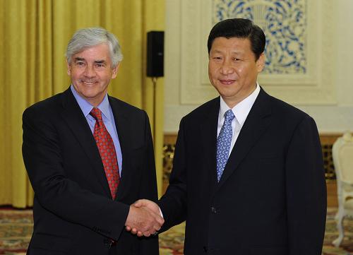 5月11日,国家副主席习近平在北京人民大会堂会见来华进行正式访问的加拿大外长坎农。 新华社记者黄敬文摄