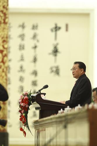 11月7日,新华社建社80周年纪念大会在北京人民大会堂举行。中共中央政治局常委李长春出席大会。新华社记者 陈建力 摄